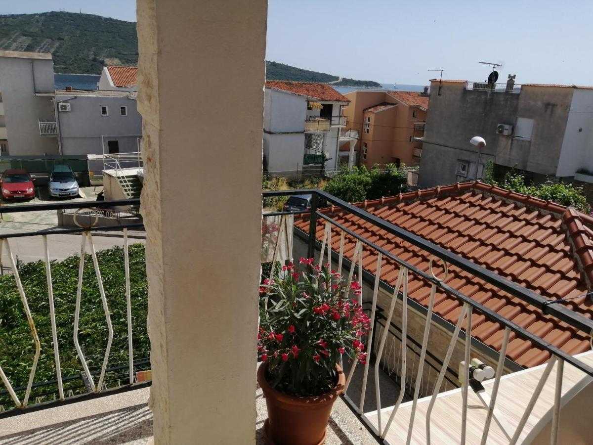 Stonewood Dalmacija Apartment Primosten Ngoại thất bức ảnh