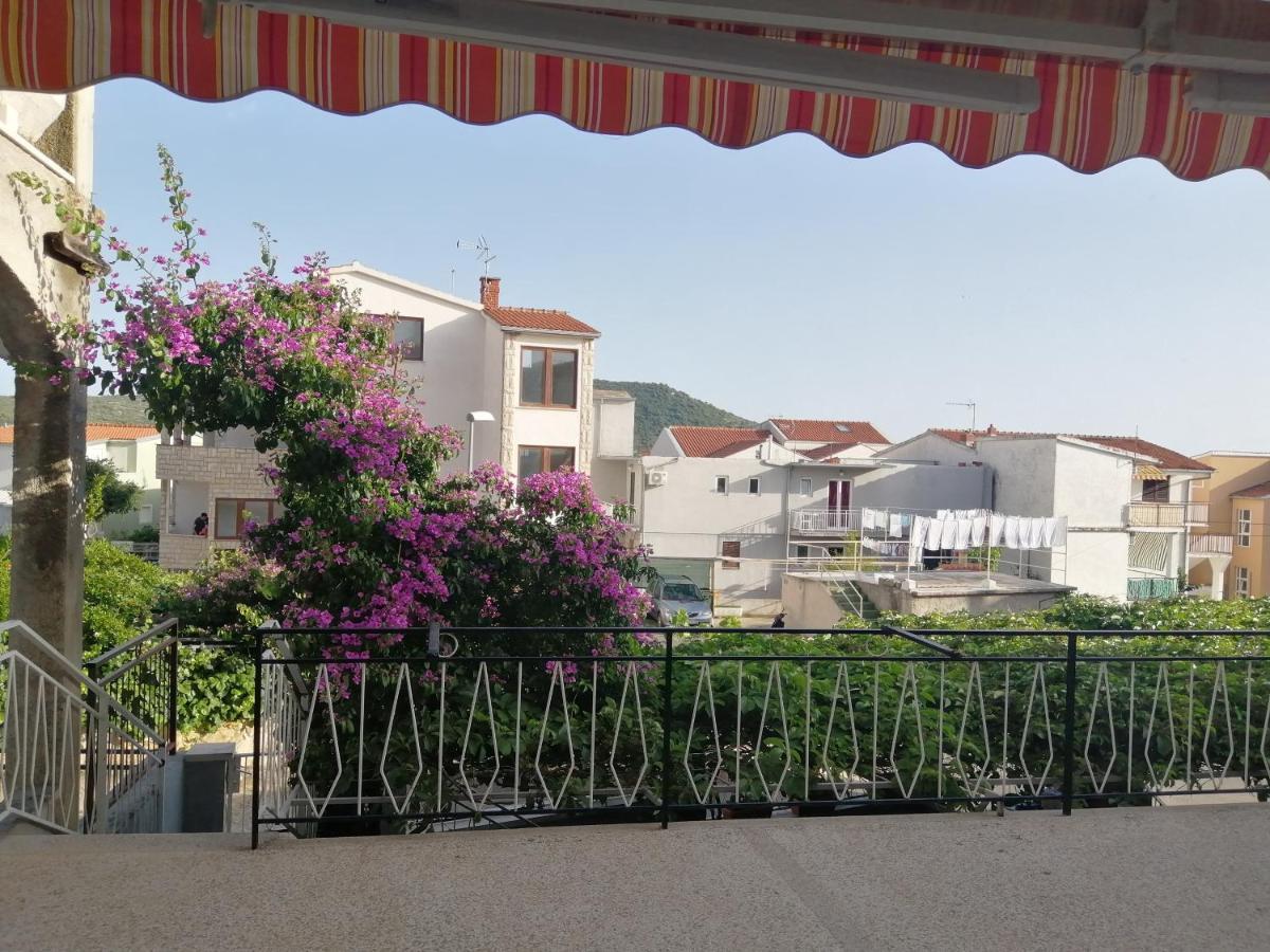 Stonewood Dalmacija Apartment Primosten Ngoại thất bức ảnh